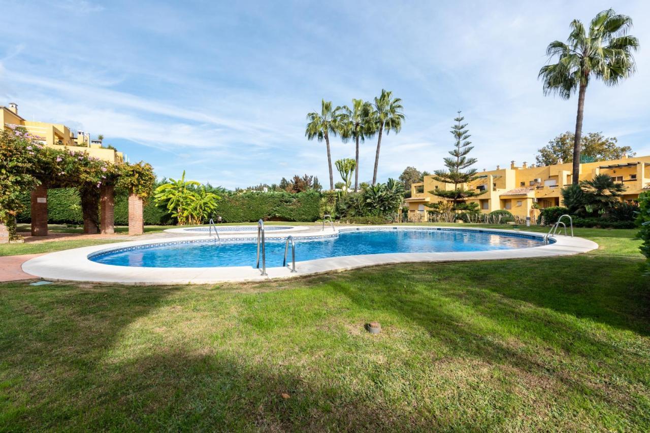Apartamento Duplex Los Cartujanos I Marbella Exterior photo